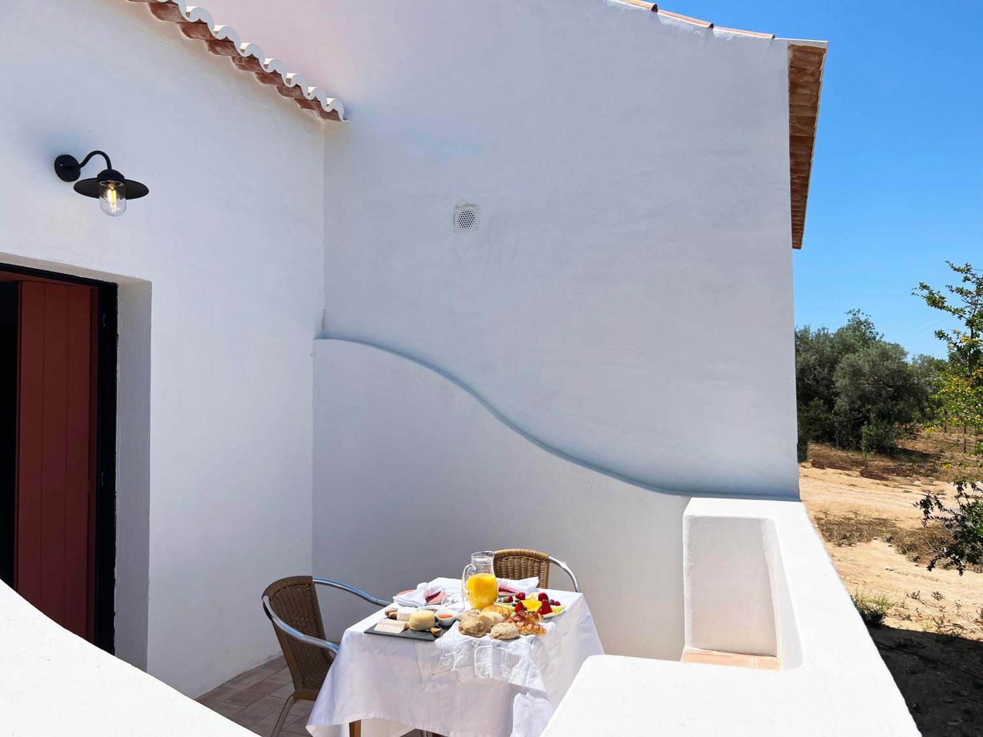Farm stay Monte Acoteias -